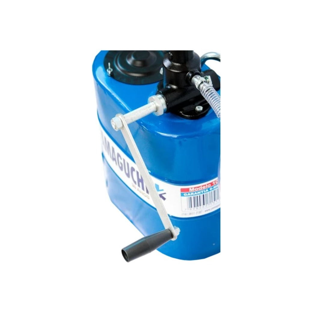 Aceitera Manual de 18 ltrs
