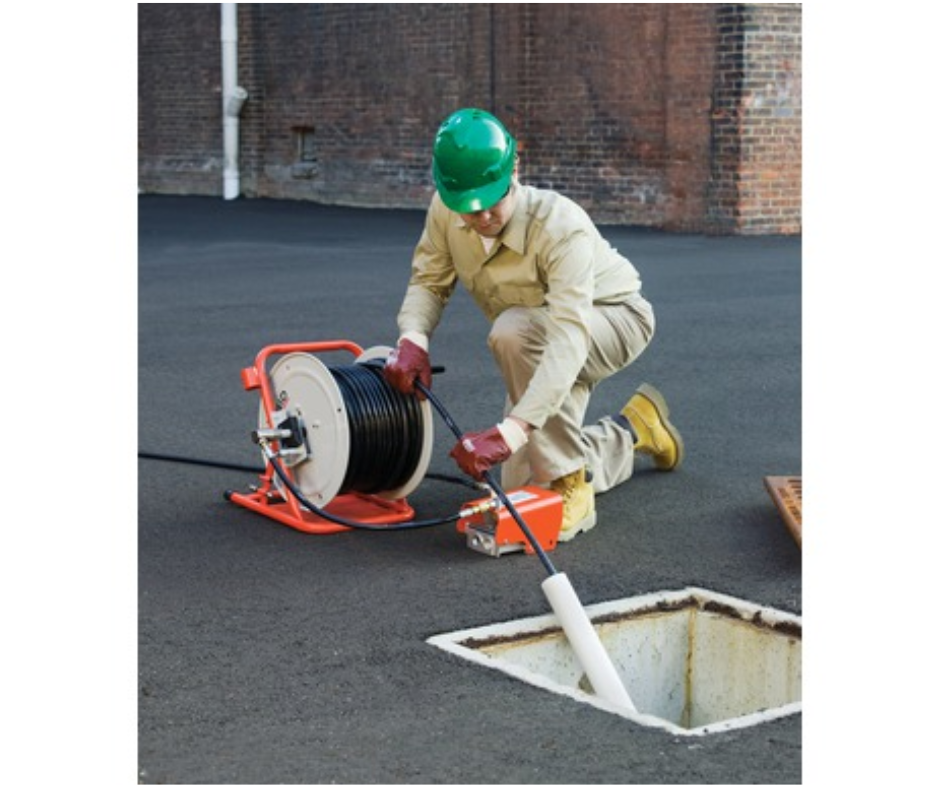 Equipo para Desagüe RIDGID KJ-3100 (2'' - 10'') – 3000 PSI con Carrete Portátil
